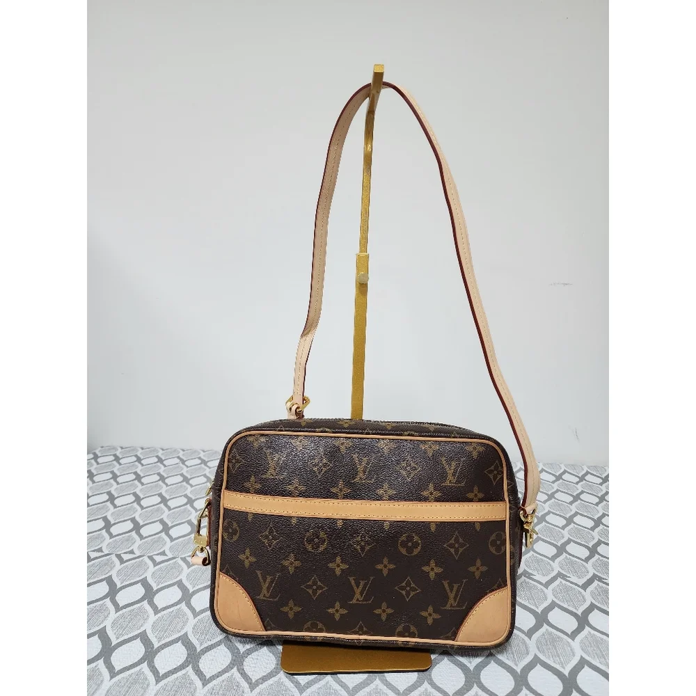 Louis Vuitton Monogram Canvas Trocadero 27 Bag